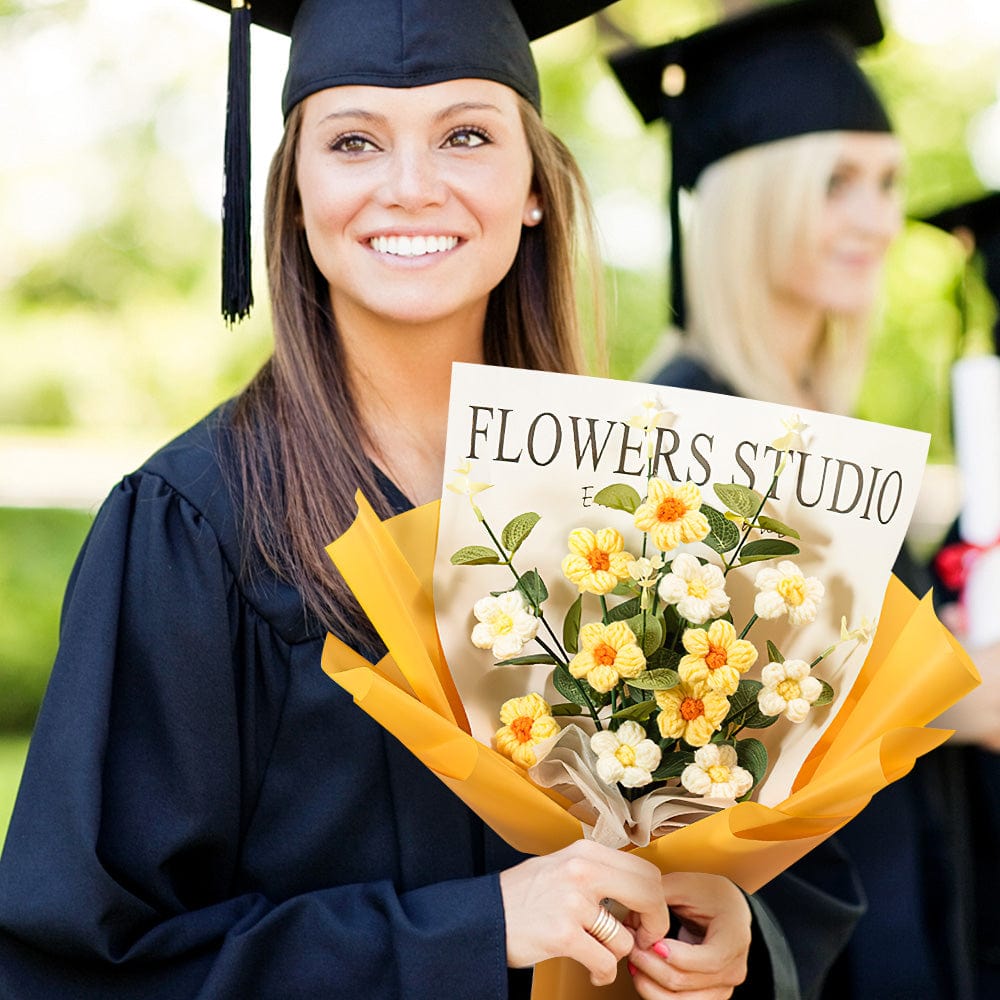 Bouquet De Fleurs Au Crochet Tricoté À La Main, Petit Bouquet De Marguerites, Cadeau De Remise De Diplôme Pour Elle