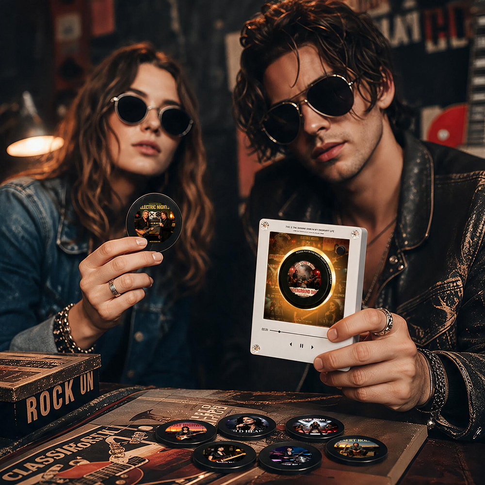 Custom Mini Vinyl Record Rock Music Player With 9 Discs Magnetic Disc Music Player with Rechargeable Battery