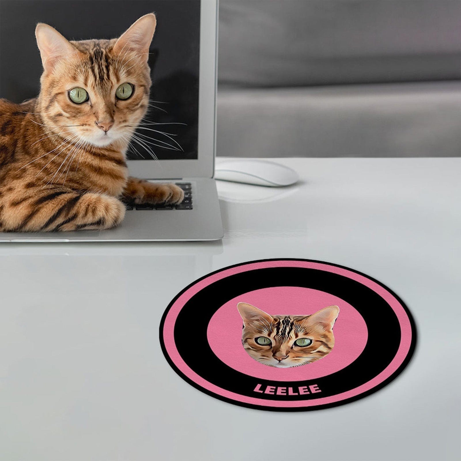 Custom Round Mouse Pad Personalized Pet Face with Name Gift for Pet Lover - Black & Pink - Giftlab