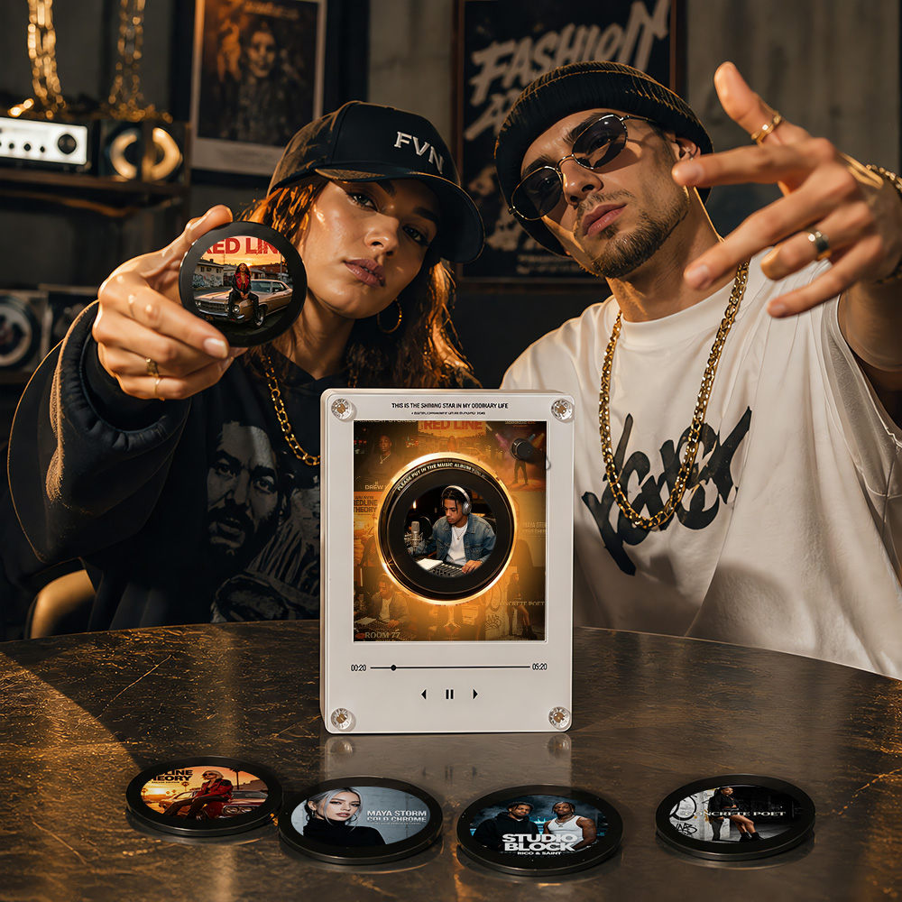 Custom Mini Vinyl Record Hip-Hop Rap Music Player With 9 Discs Magnetic Disc Music Player with Rechargeable Battery