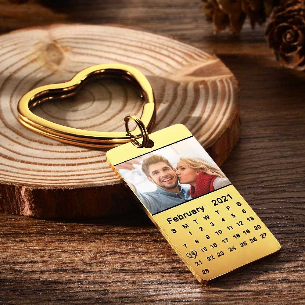 Personalized Date Keychain Picture Keychain Gifts for Her Heart 3 Colors - Giftlab