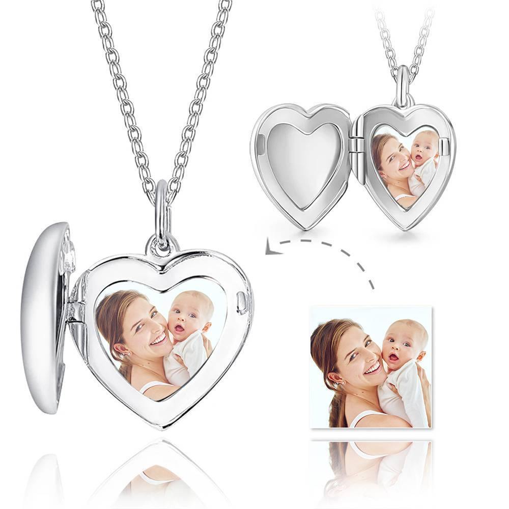 Engraved Heart Photo Locket Necklace Gifts for Mom - Giftlab