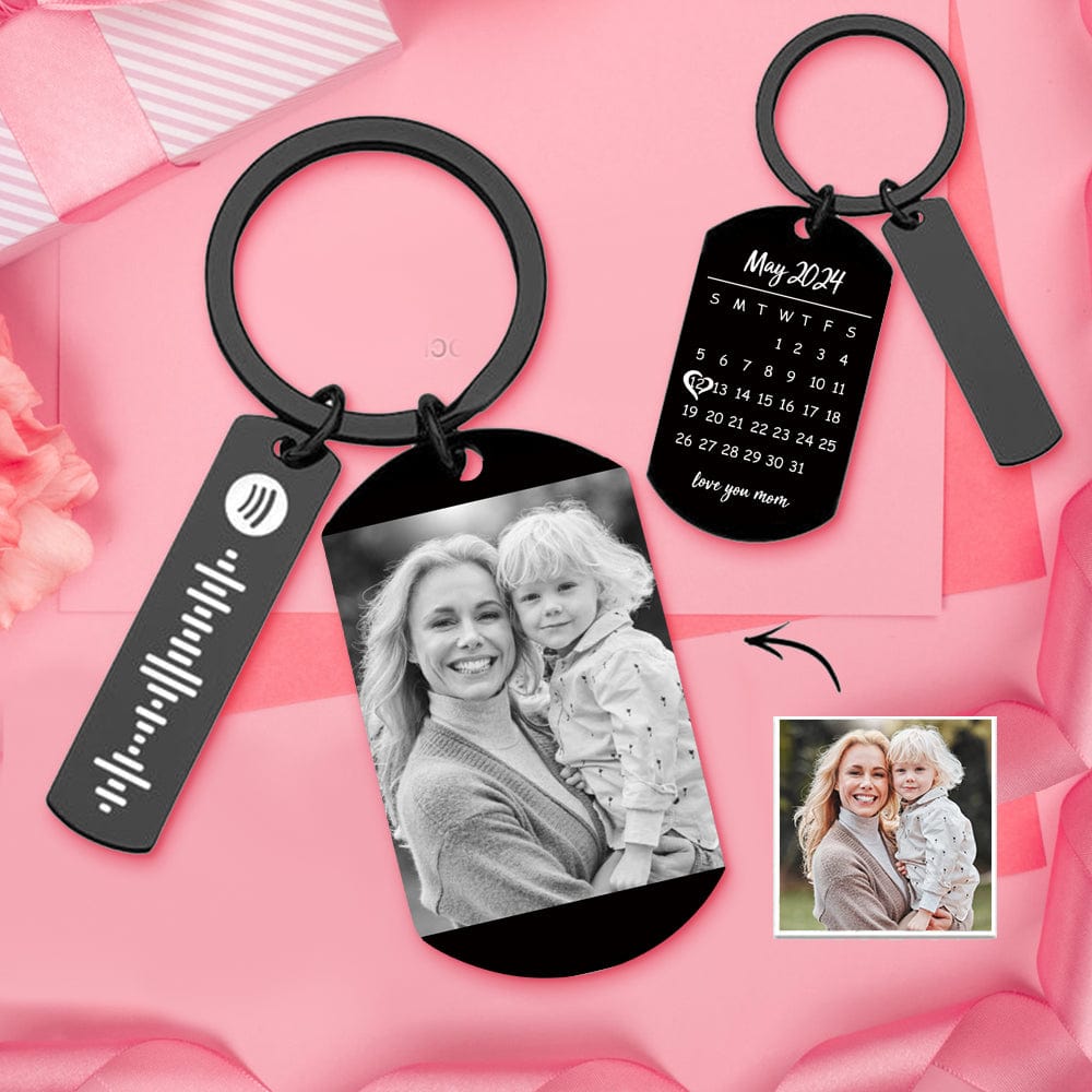 Mother's Day Gift Personalized Spotify Calendar Keychain Custom Picture & Music Song Code Couples Photo Keyring Gifts for Valentine's Day - Giftlab