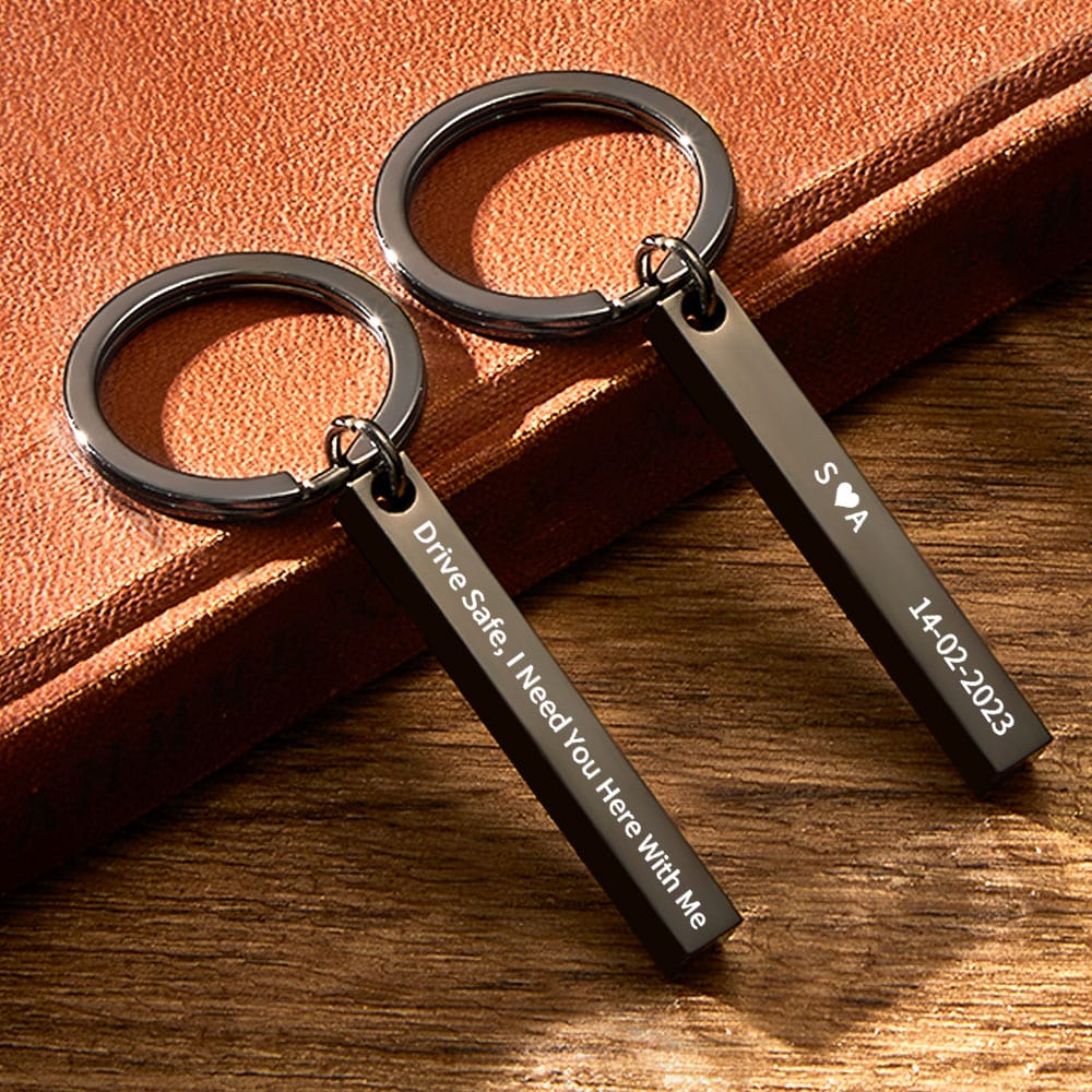 Custom Engraved Keychain Personalized Bar Keychain Gifts for Her 1 Piece - Giftlab