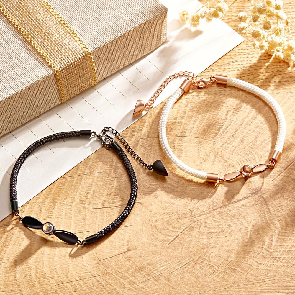 Personalized Matching Bracelets for Couples Photo Projection Bracelets Valentine's Gifts - Giftlab