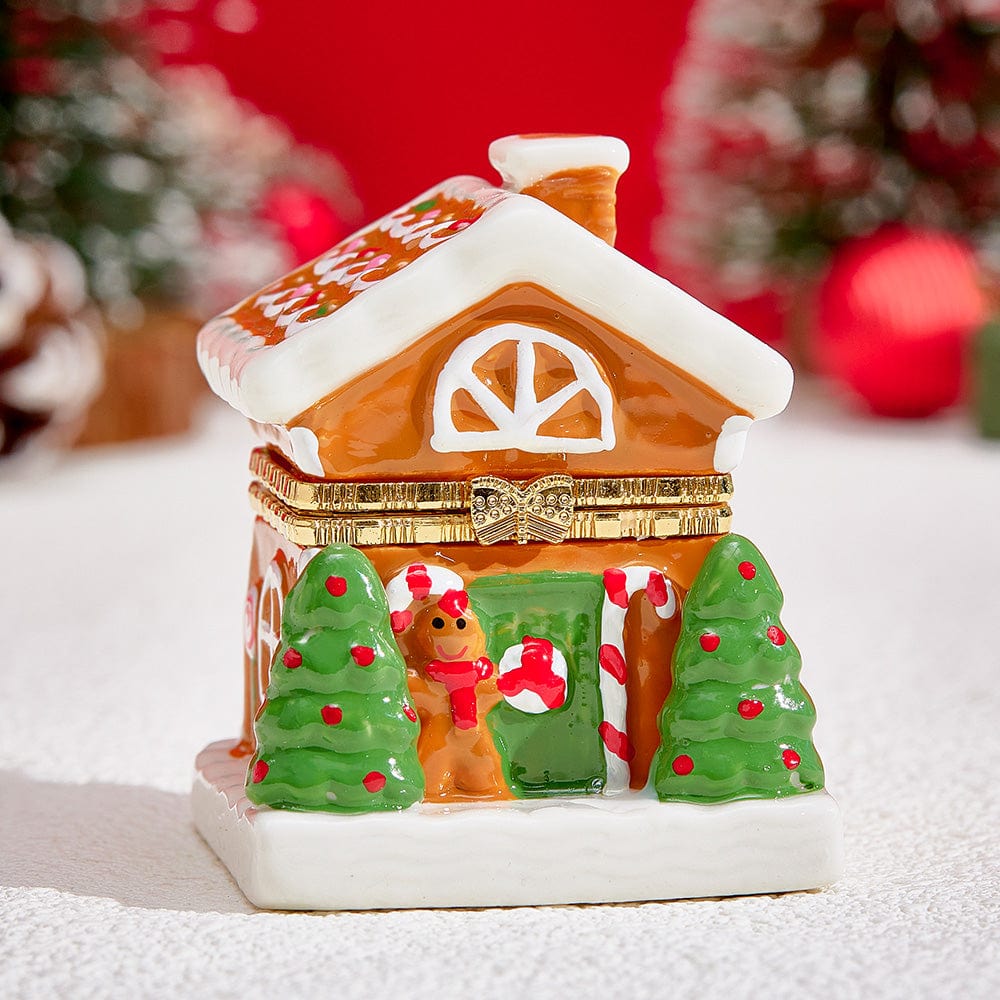 Ceramic Handmade Scented Candle Soy Wax Candle Christmas Gift - Gingerbread House - Giftlab
