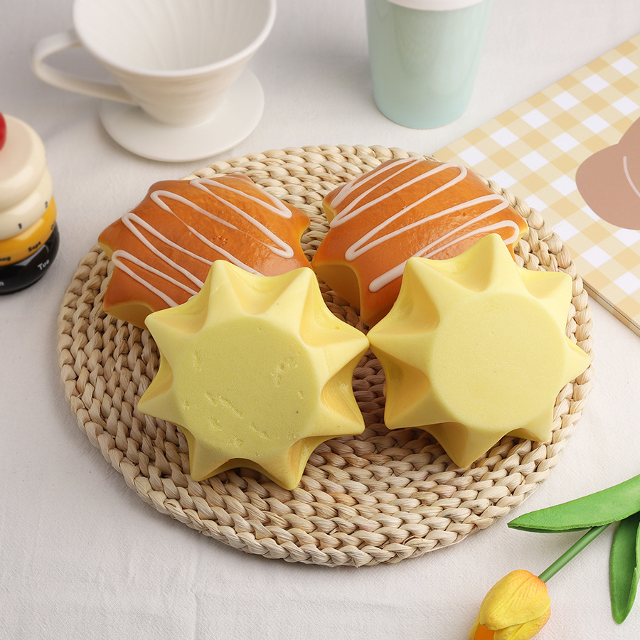 Star-Anise Bread Squishy Slow Rebound Stress Relief Toy with Fragrance(1 PC) - MyFaceBoxer
