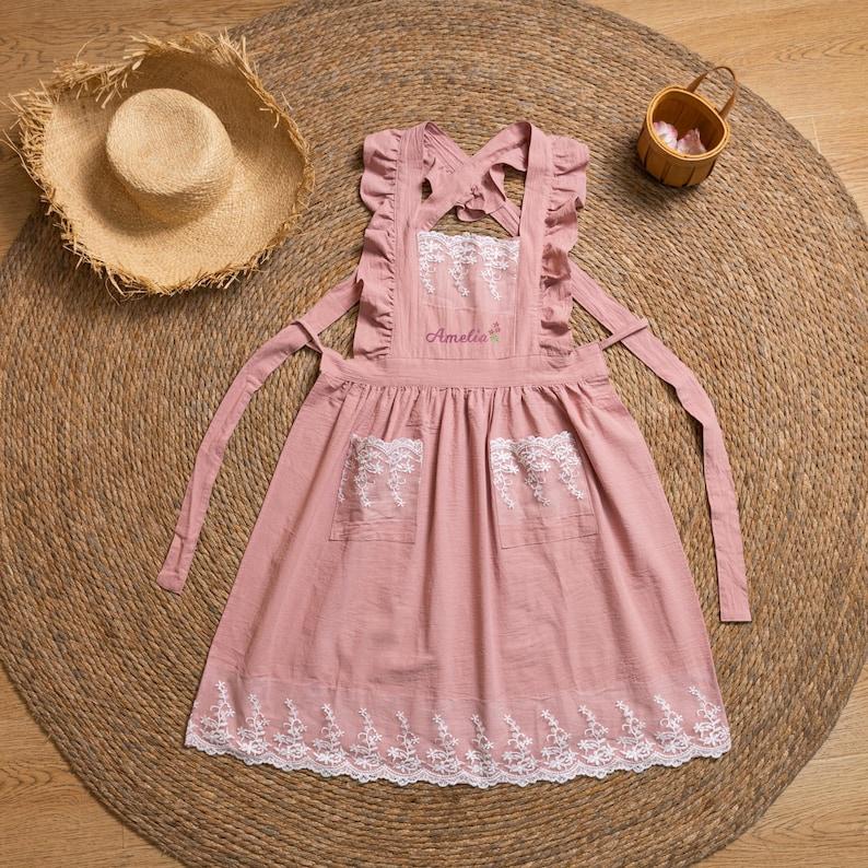 Personalized Floral Embroidered Apron For Women, Cotton Apron with Lace Pockets, Custom Flower Garden Baking Apron, Hostess Mothers Gift	 - MyFaceBoxer