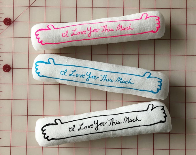 "I Love You This Much" Hugging Plush Pillow - The Sweetest Cuddle Gift