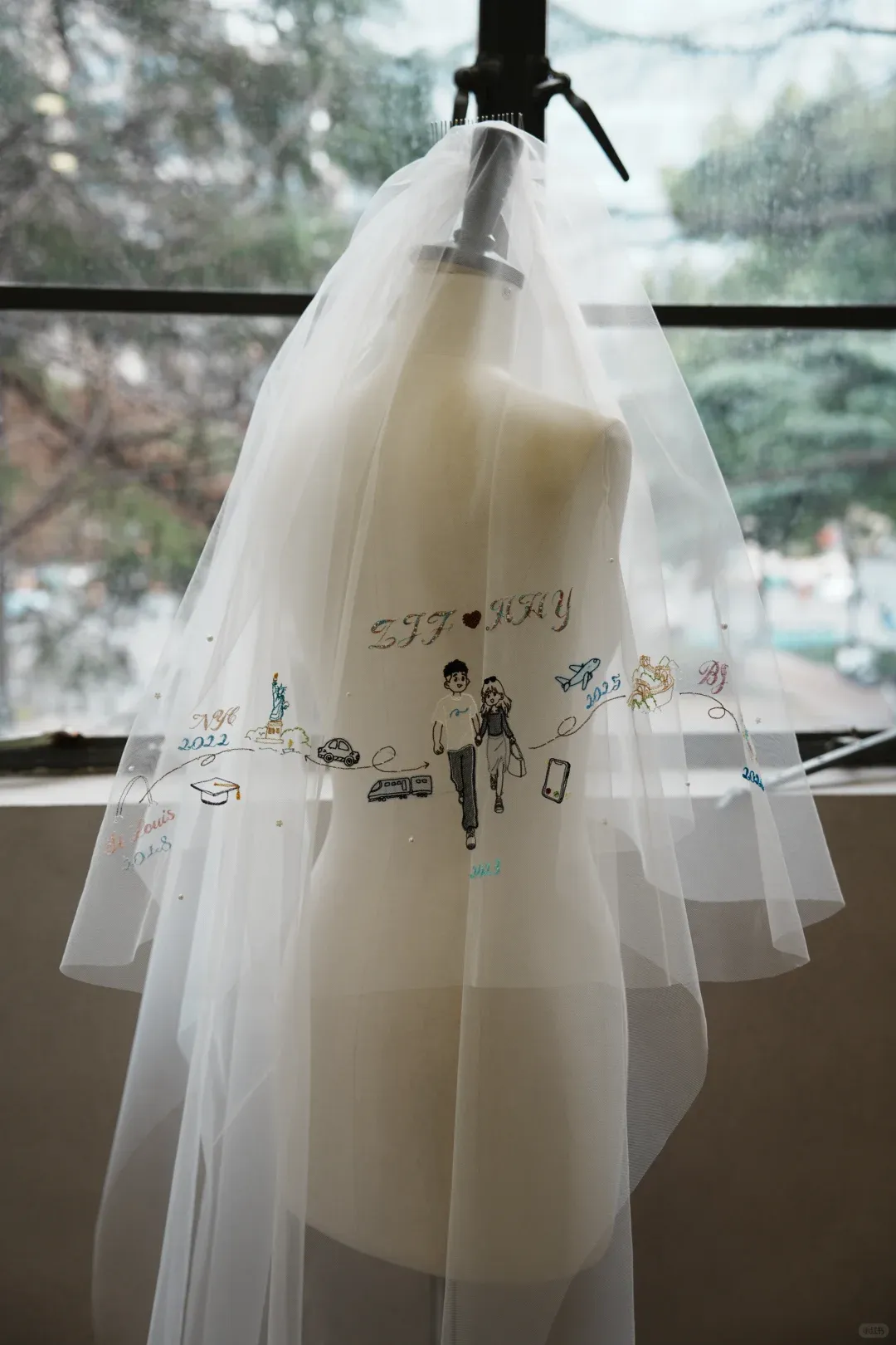 Bespoke Embroidered Bridal Veil – Custom Text, Initials & Floral Monogram Cathedral Length