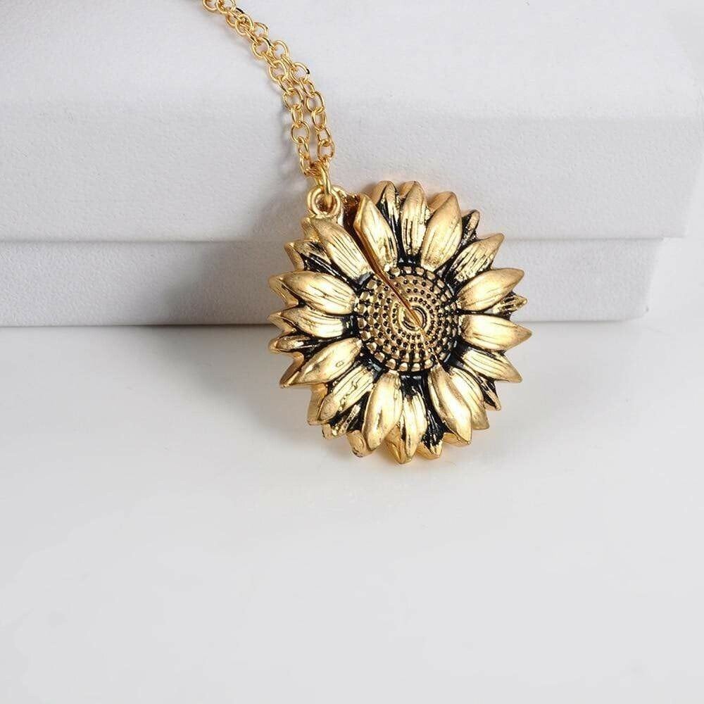 🔥🌞"You Are My Sunshine" Sunflower Necklace With Gift Box🌻