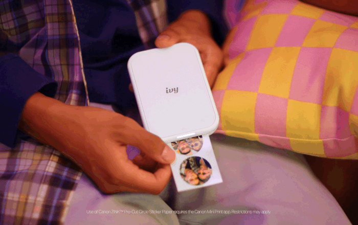 IVY2 Printing Two Stickers