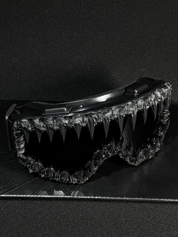 ⚡️Flash Sale 55% OFF - 🕶Punk Style Irregular Spiked Sunglasses