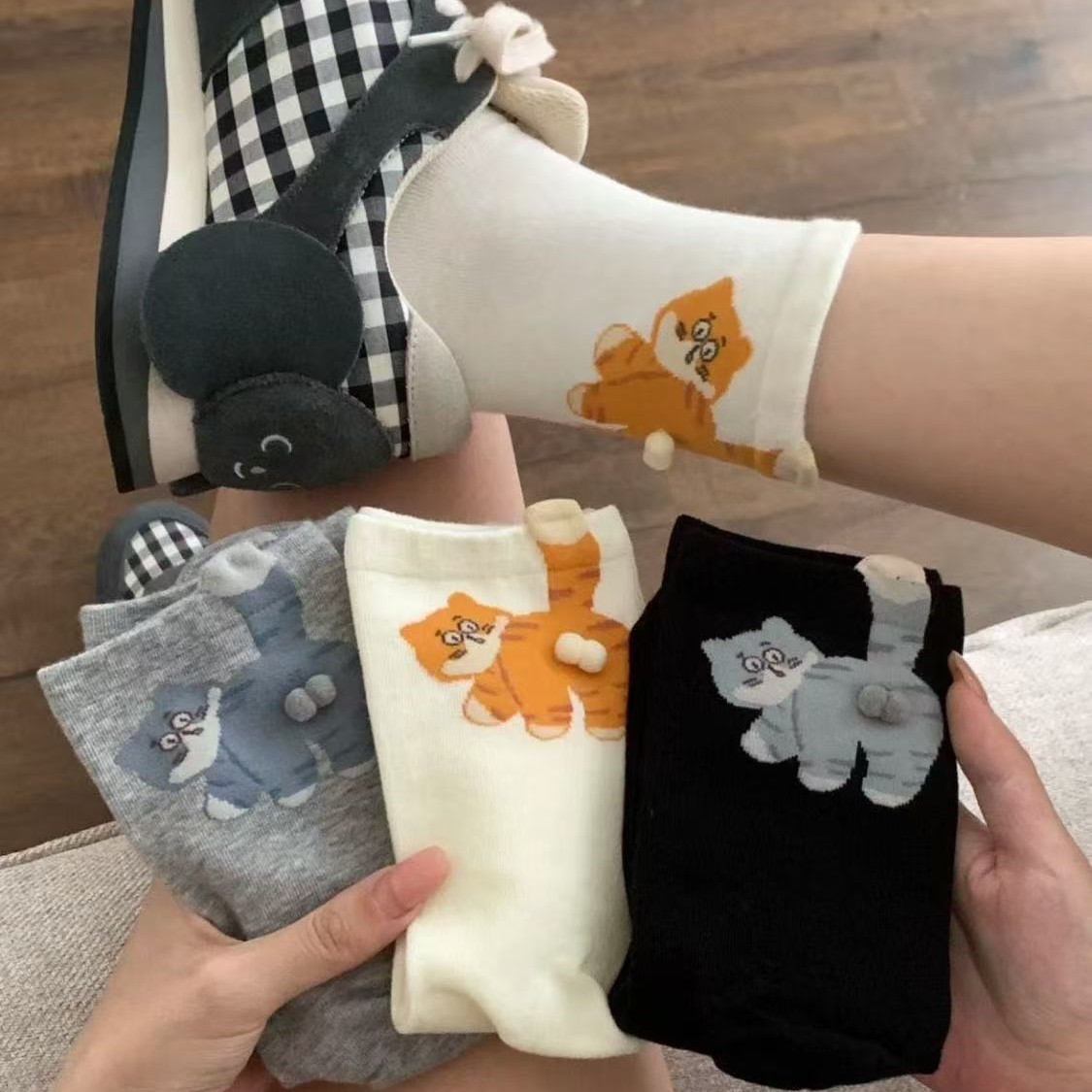 🔥Flash Sale 60% OFF - 🐱2025 Handmade weaving Funny Cat Balls Socks