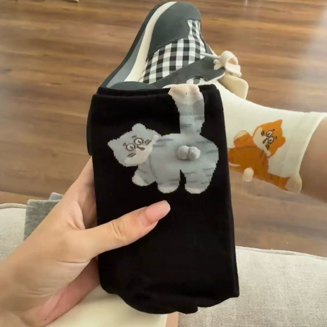 🔥Flash Sale 60% OFF - 🐱2025 Handmade weaving Funny Cat Balls Socks