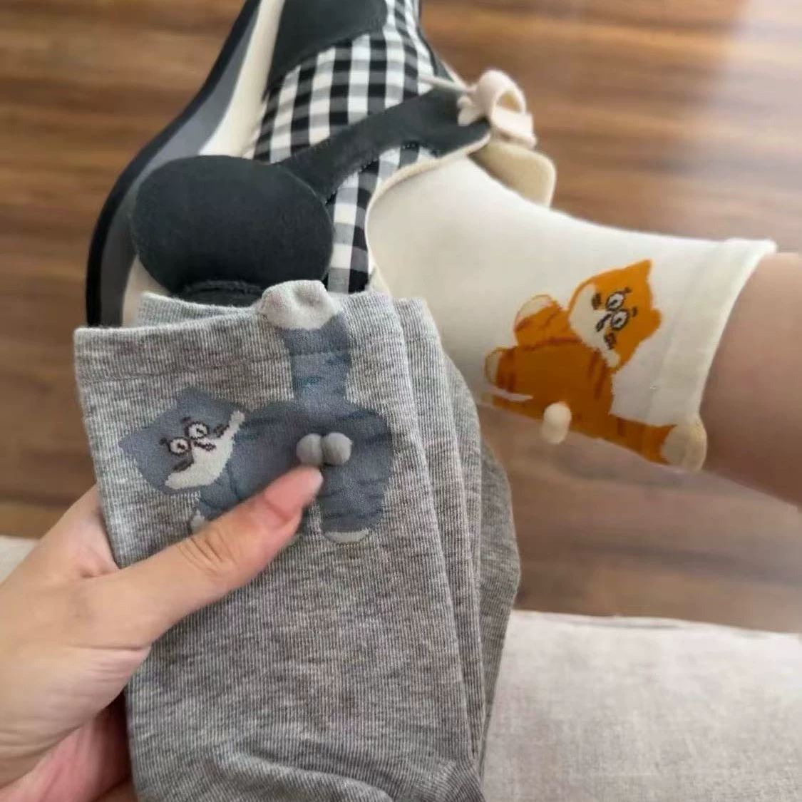 🔥Flash Sale 60% OFF - 🐱2025 Handmade weaving Funny Cat Balls Socks