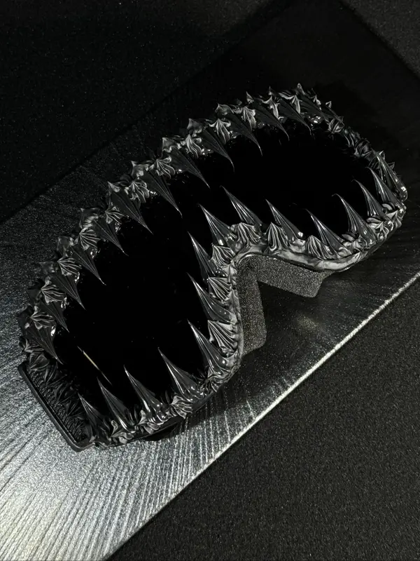 ⚡️Flash Sale 55% OFF - 🕶Punk Style Irregular Spiked Sunglasses