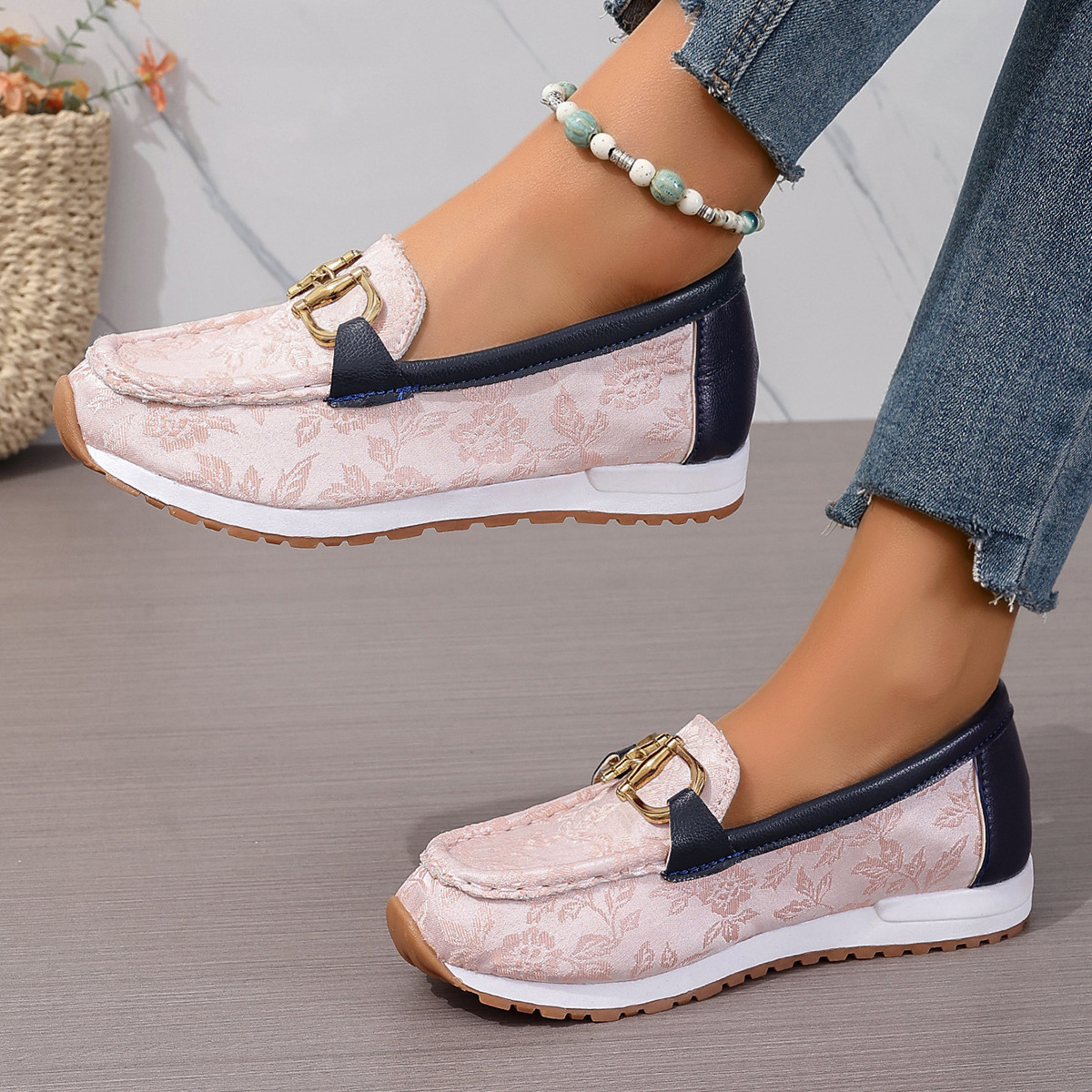 Chaussures de marche décontractées pour femmes avec décoration chaîne, confortables