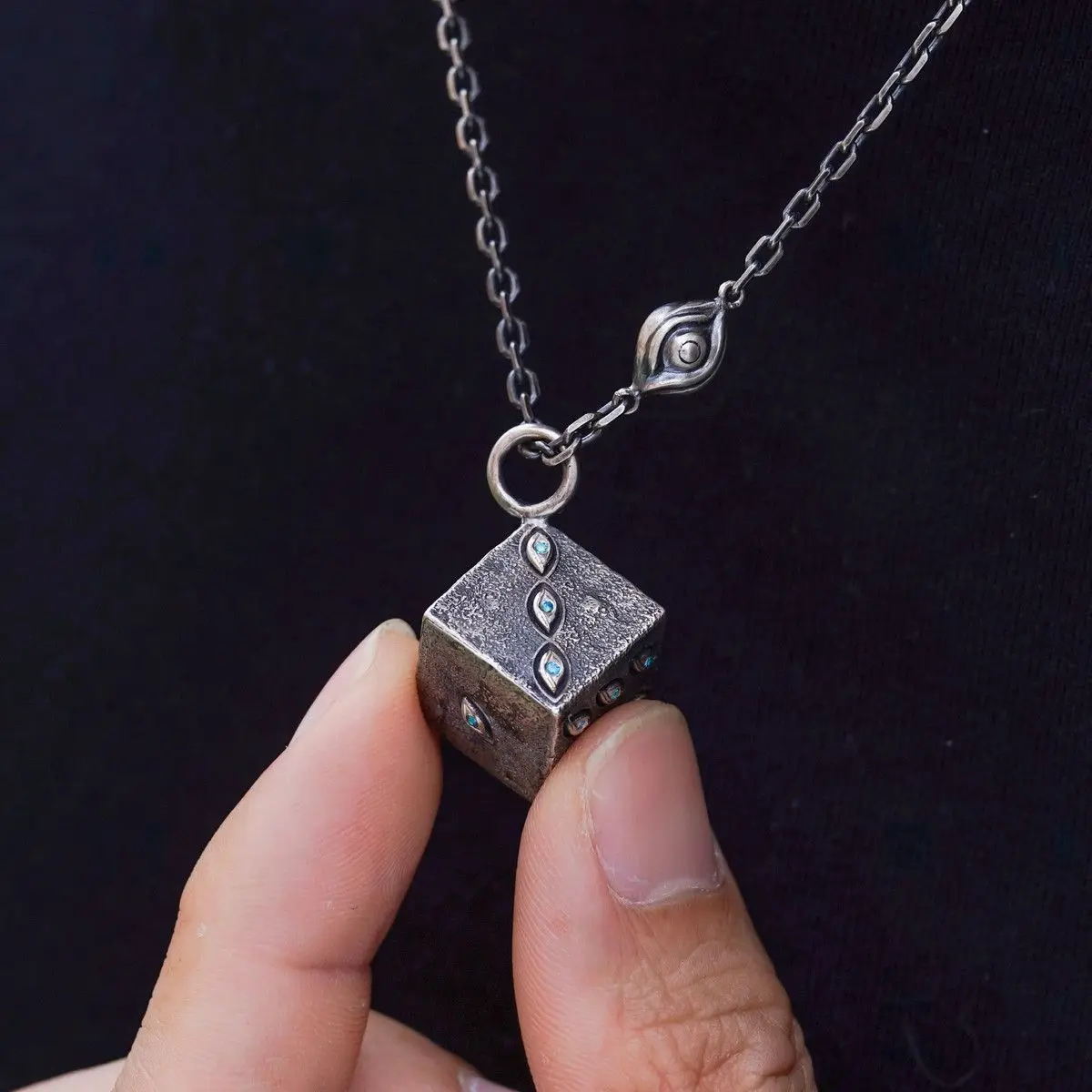 Gokumonkyo necklace