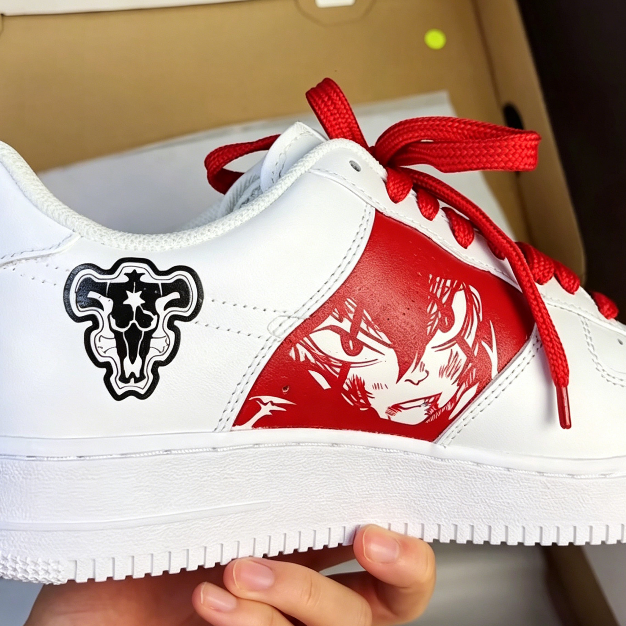 Tokyo Ghoul: Juuzou Suzuya VS Ken Kaneki Force 1s Shoes