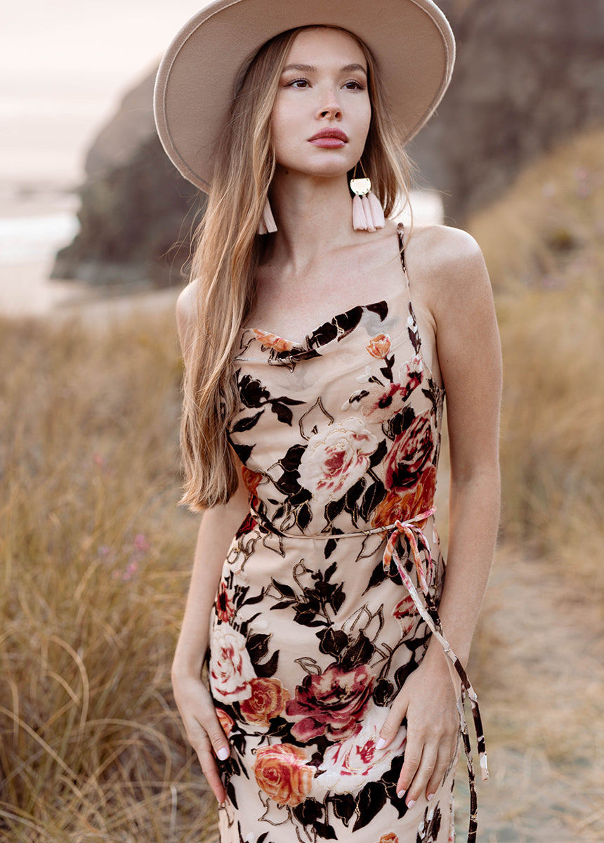 Amanda Dress in Cream-My Prom Time