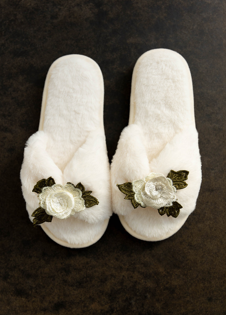 Women's Fiona Slipper in Cream-My Prom Time