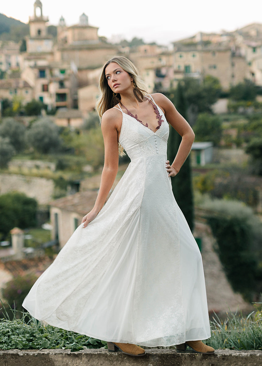 Alia Dress in Cream-My Prom Time