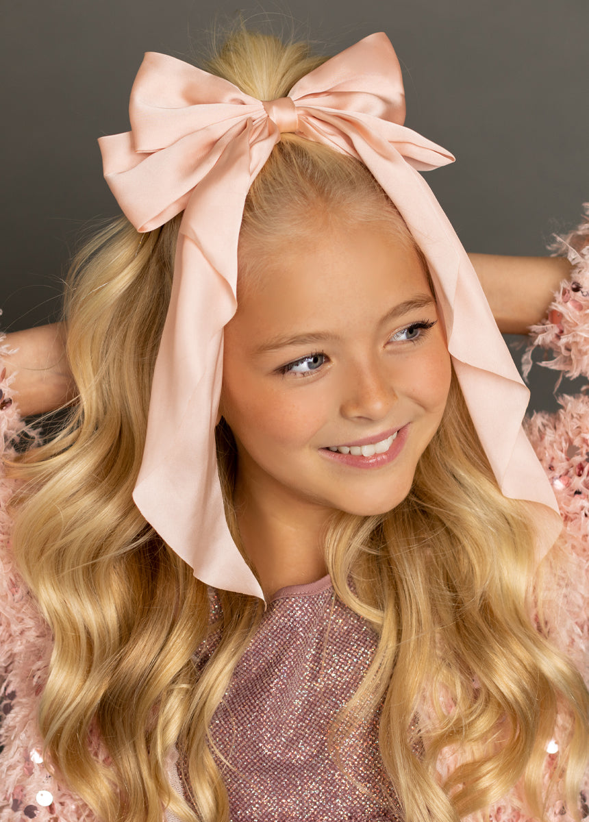 Harli Bow in Shell-My Prom Time