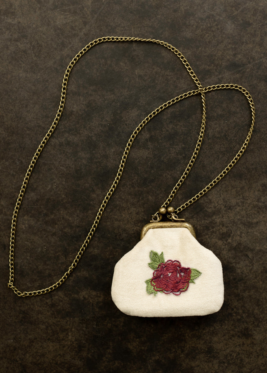 Deavaney Coin Purse in Cream Velvet-My Prom Time