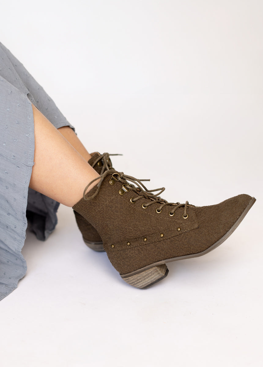 Eliza Boot in Brown-My Prom Time