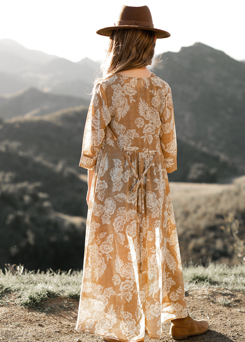 Katherine Duster in Neutral Floral-My Prom Time