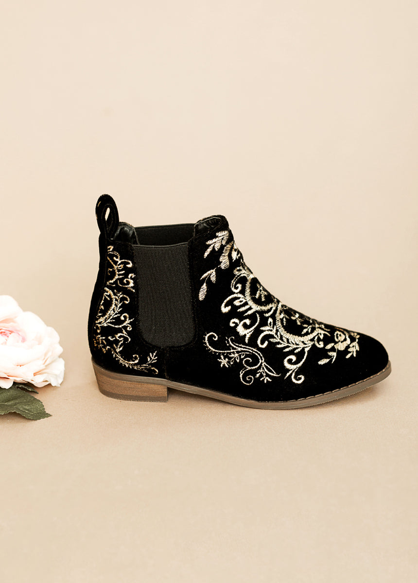 Chelsey Boot in Black-My Prom Time