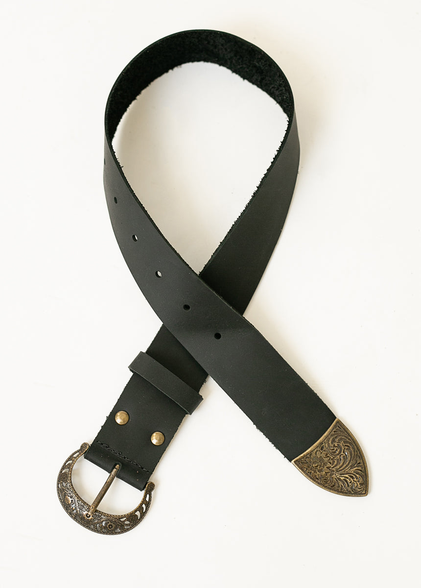 Sinda Leather Belt in Distressed Black-My Prom Time