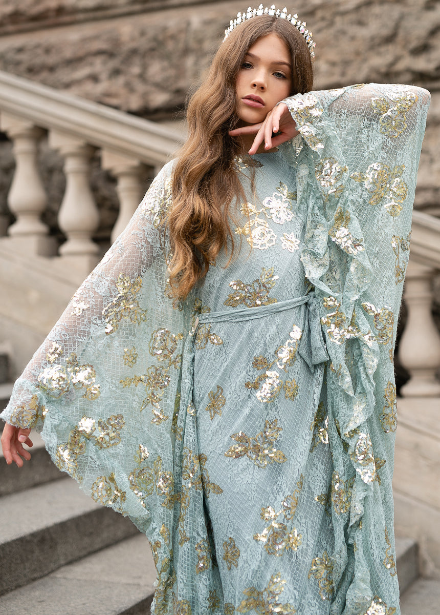 Fantasia Crown in Ivory-My Prom Time