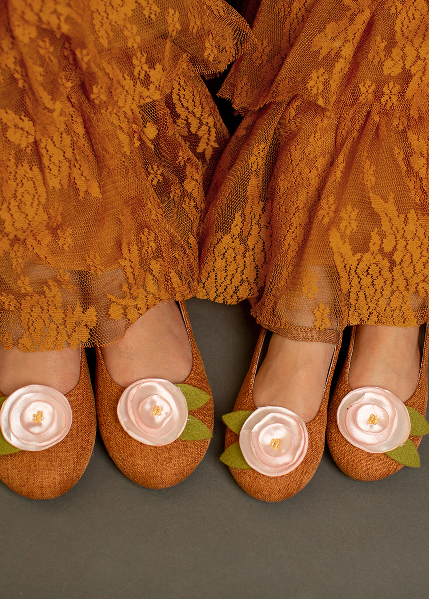 Charlotte Flat in Spice-My Prom Time