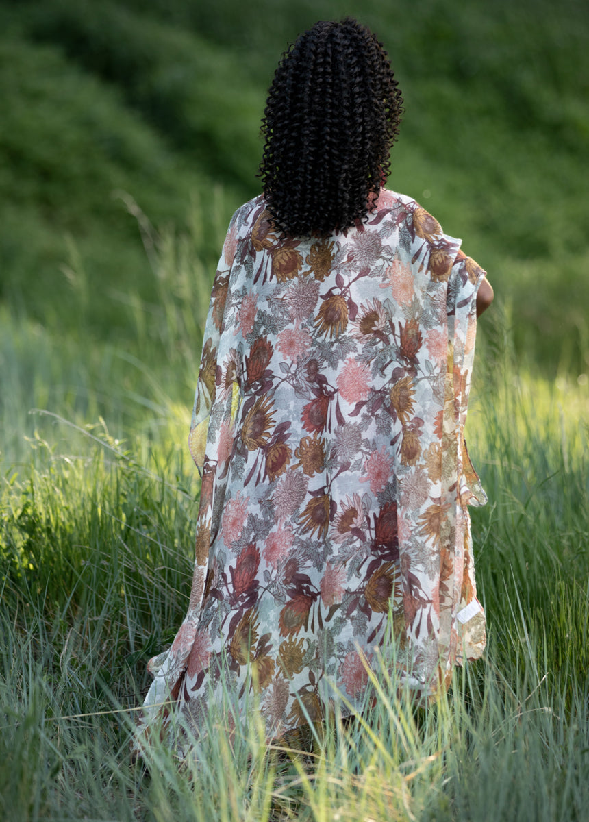 Avalon Duster in Ecru Floral-My Prom Time