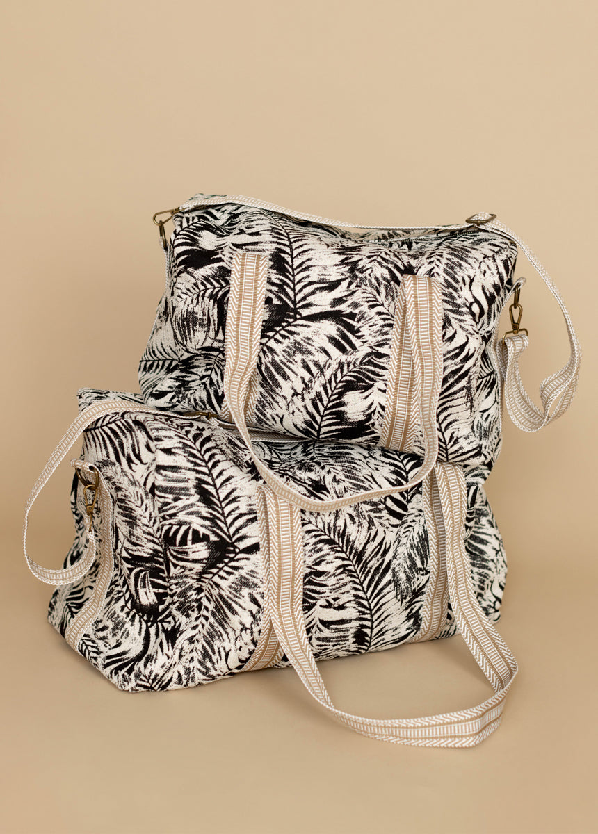 Annie Weekender Large in Black-My Prom Time