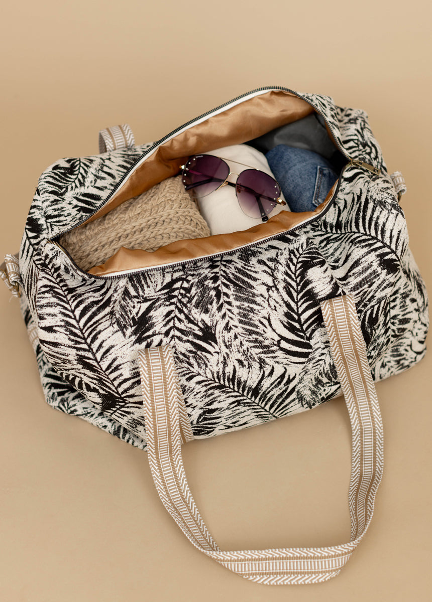 Annie Weekender Large in Black-My Prom Time