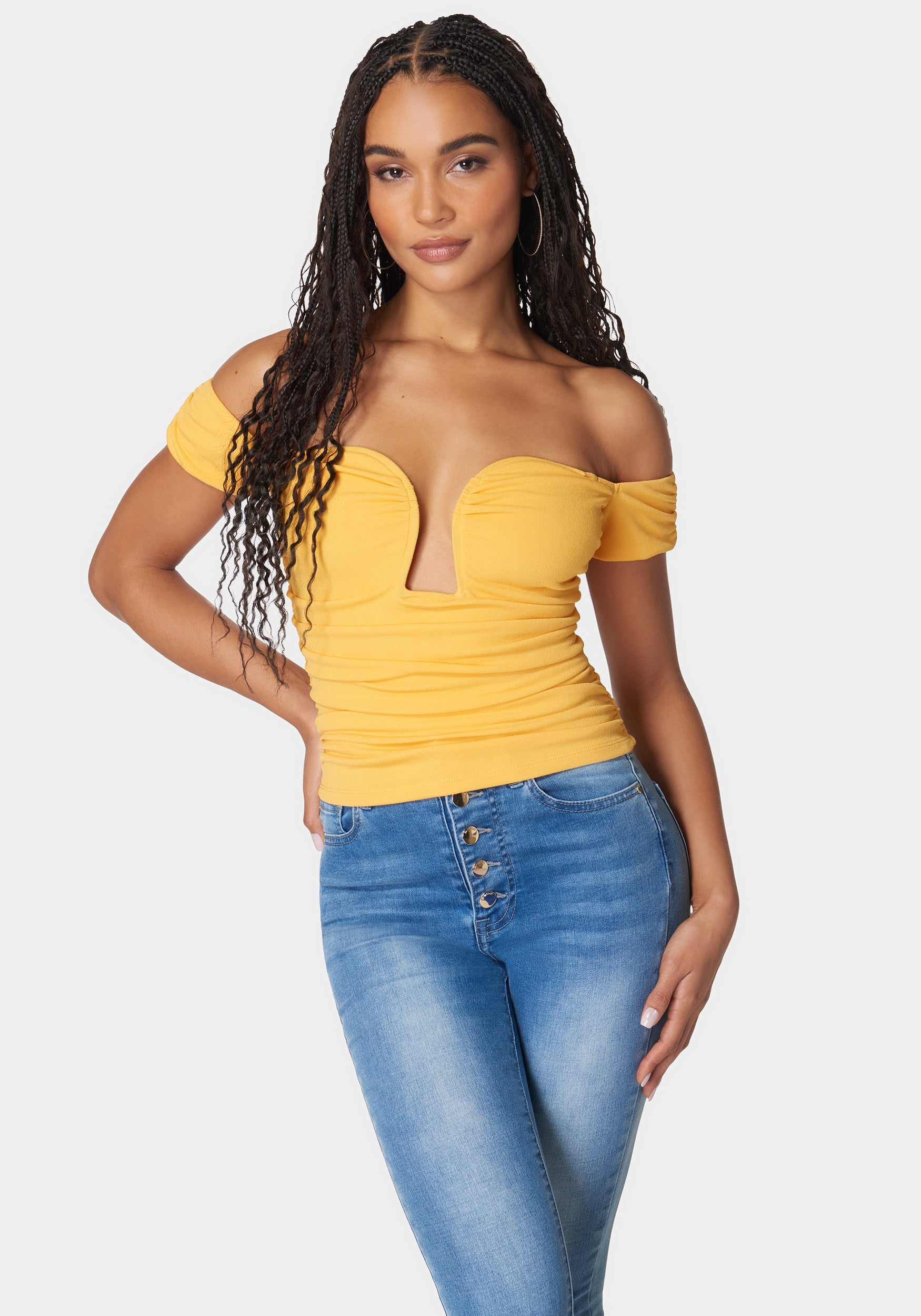 Ruched Cut Out Cold Shoulder Knit Top-Beilave