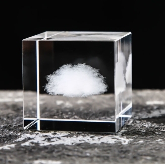Crystal cube in-body carving ornaments