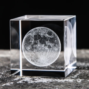 Crystal cube in-body carving ornaments