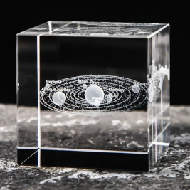 Crystal cube in-body carving ornaments