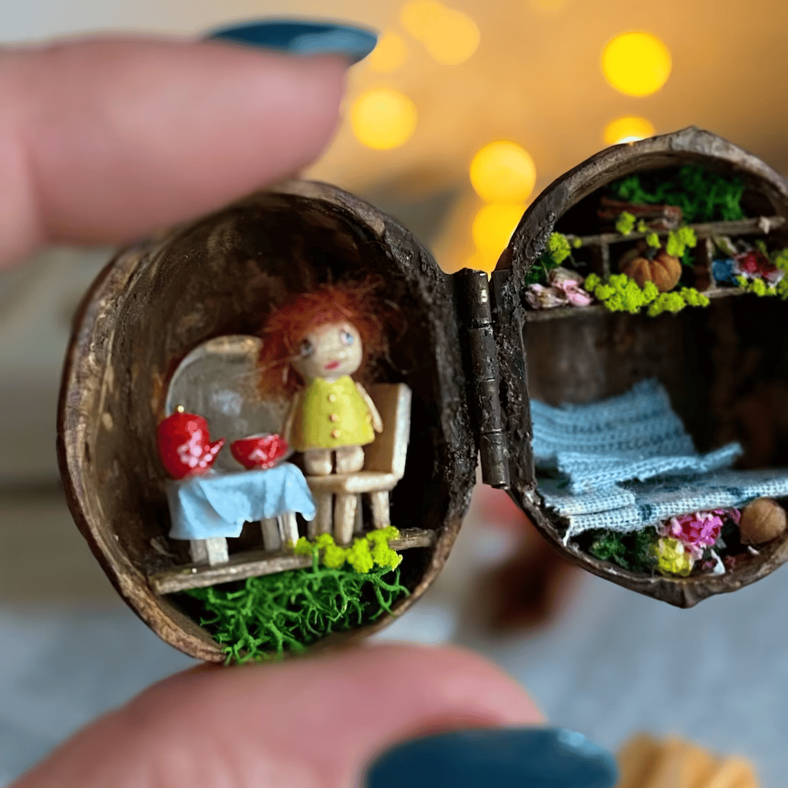 Handmade.🏠Walnut Shell Doll House--mini library, tiny World inside walnuts