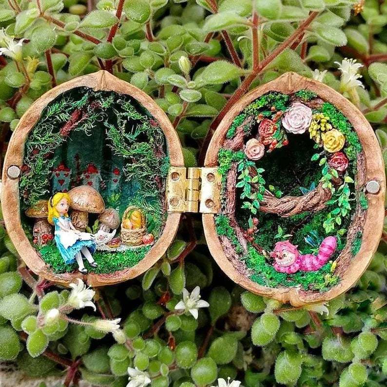 Handmade.🏠Walnut Shell Doll House--mini library, tiny World inside walnuts