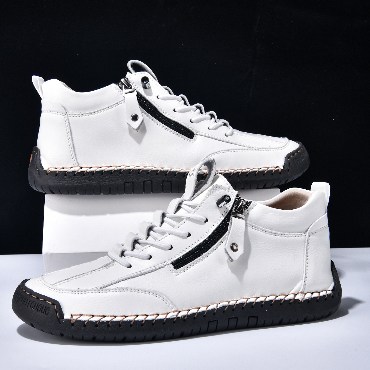 Men’s Ultra Comfortable Walking Shoes with Arch Support