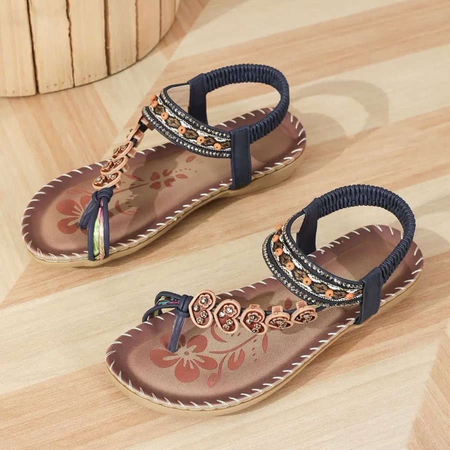 🔥Last Day Promotion 50% OFF🔥Women's Elegant Rhinestone Heart Flat Sandals