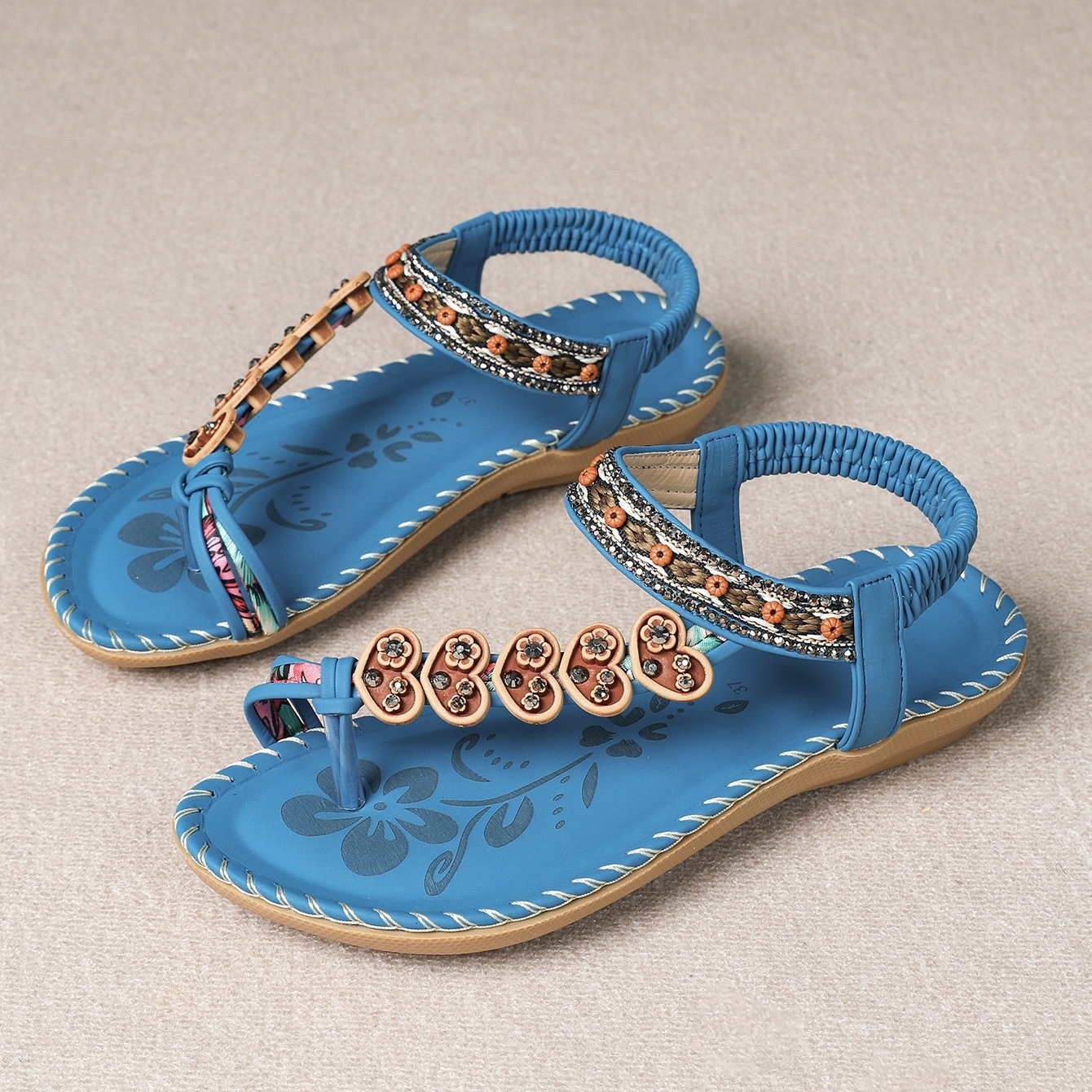 🔥Last Day Promotion 50% OFF🔥Women's Elegant Rhinestone Heart Flat Sandals