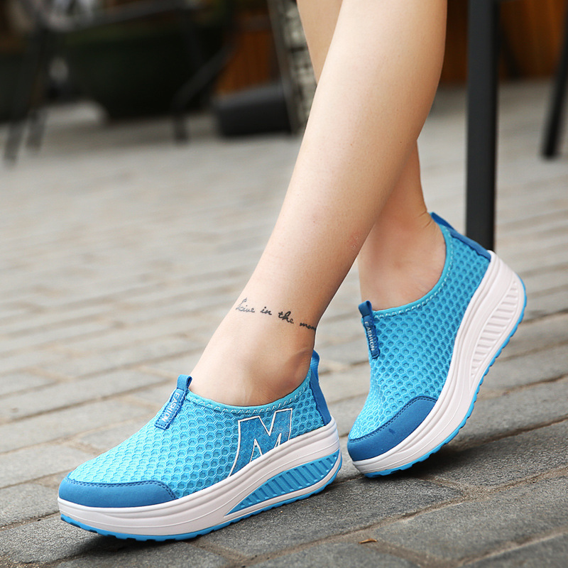 🔥Last Day Promotion 50% OFF - Women's Comfort Breathable Platform Orthopedic Walking Shoes
