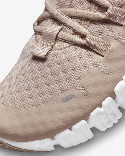 Women's Training Shoes