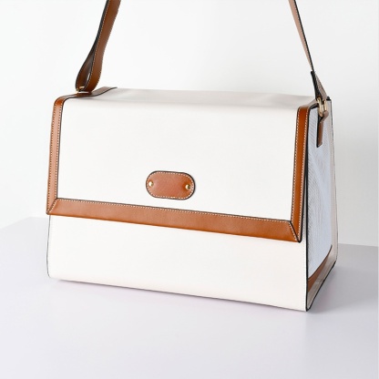 Stylish Oversized Leather Pet Carrier Bag - Breathable Mesh, Soft Strap, Washable Pad for Cats & Small Dogs